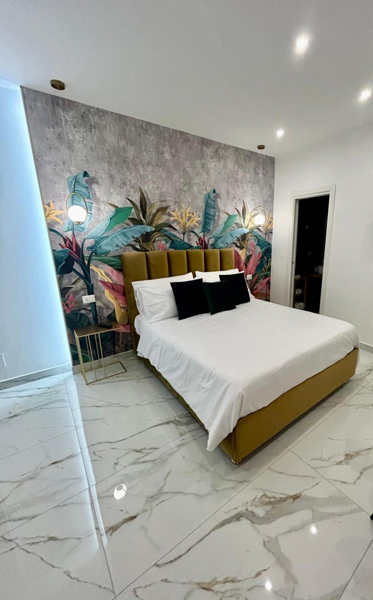 Couette-café Savior Deluxe Naples