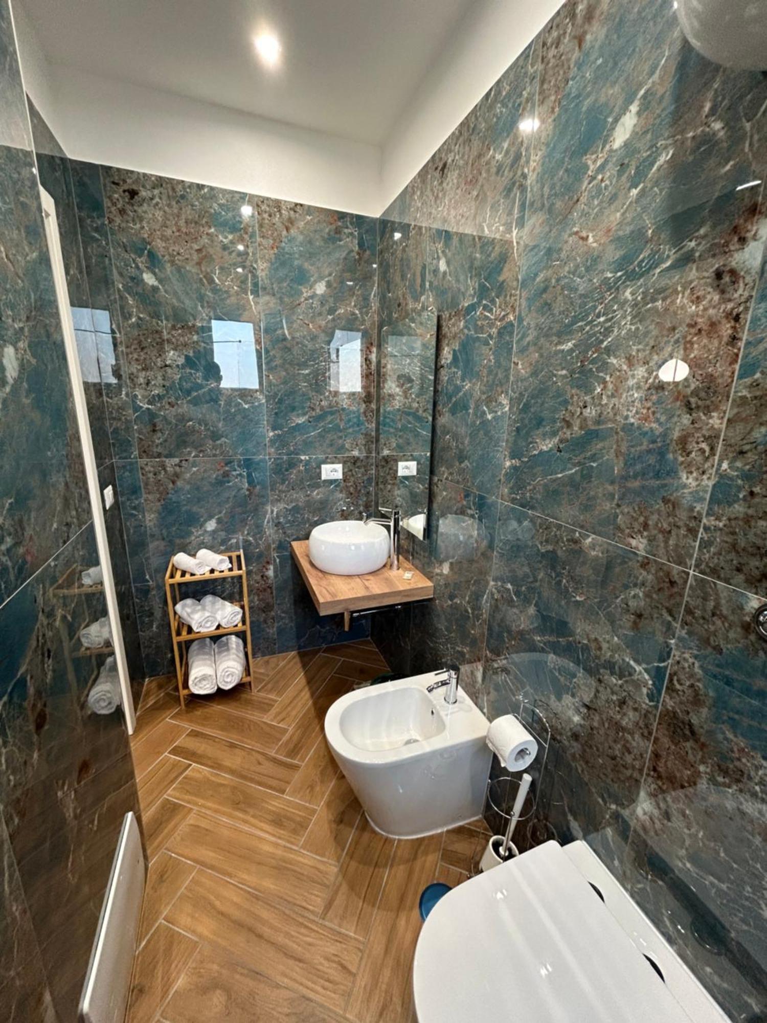 Savior Deluxe Bed & Breakfast Napoli